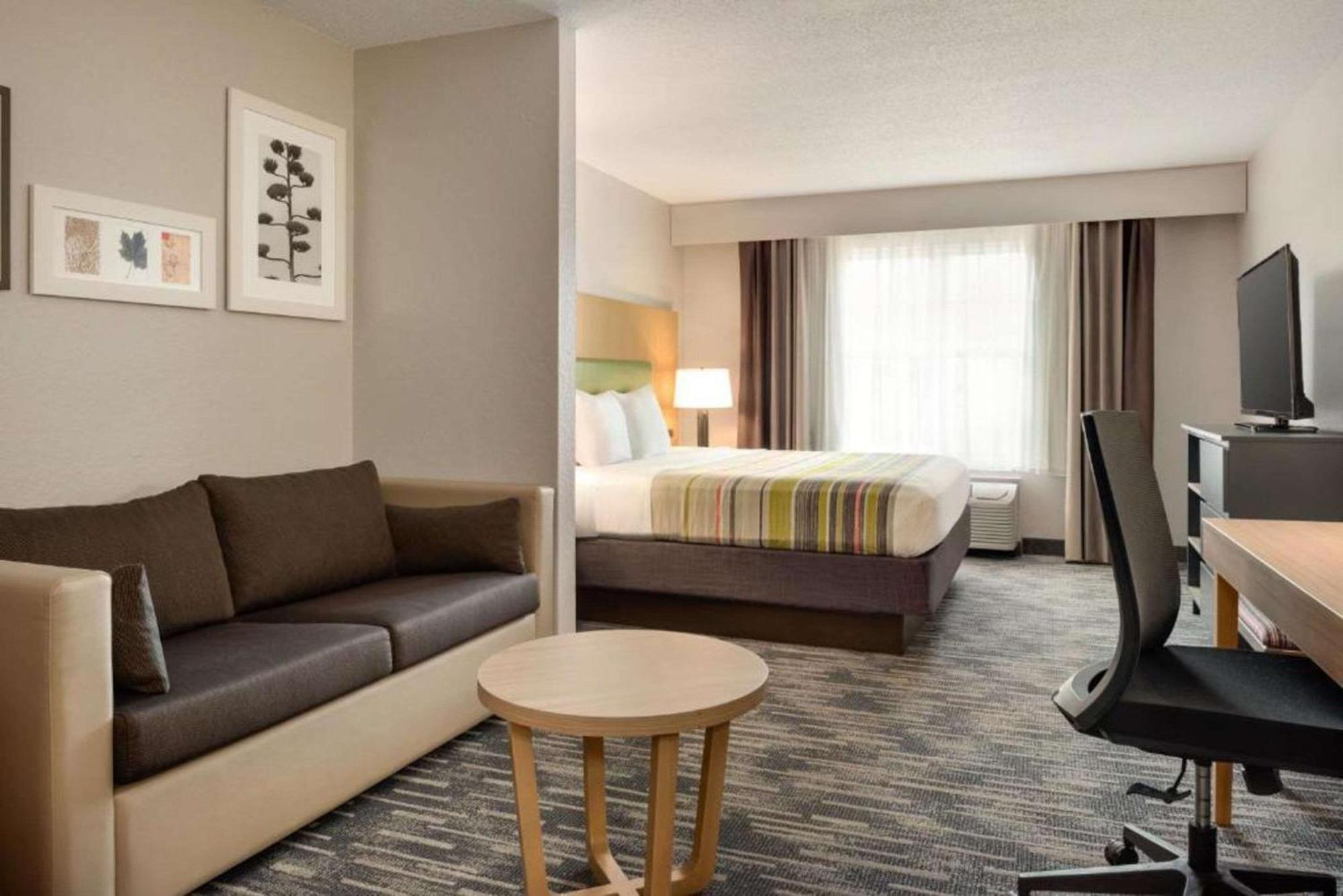 Country Inn & Suites By Radisson, Брукингс Экстерьер фото