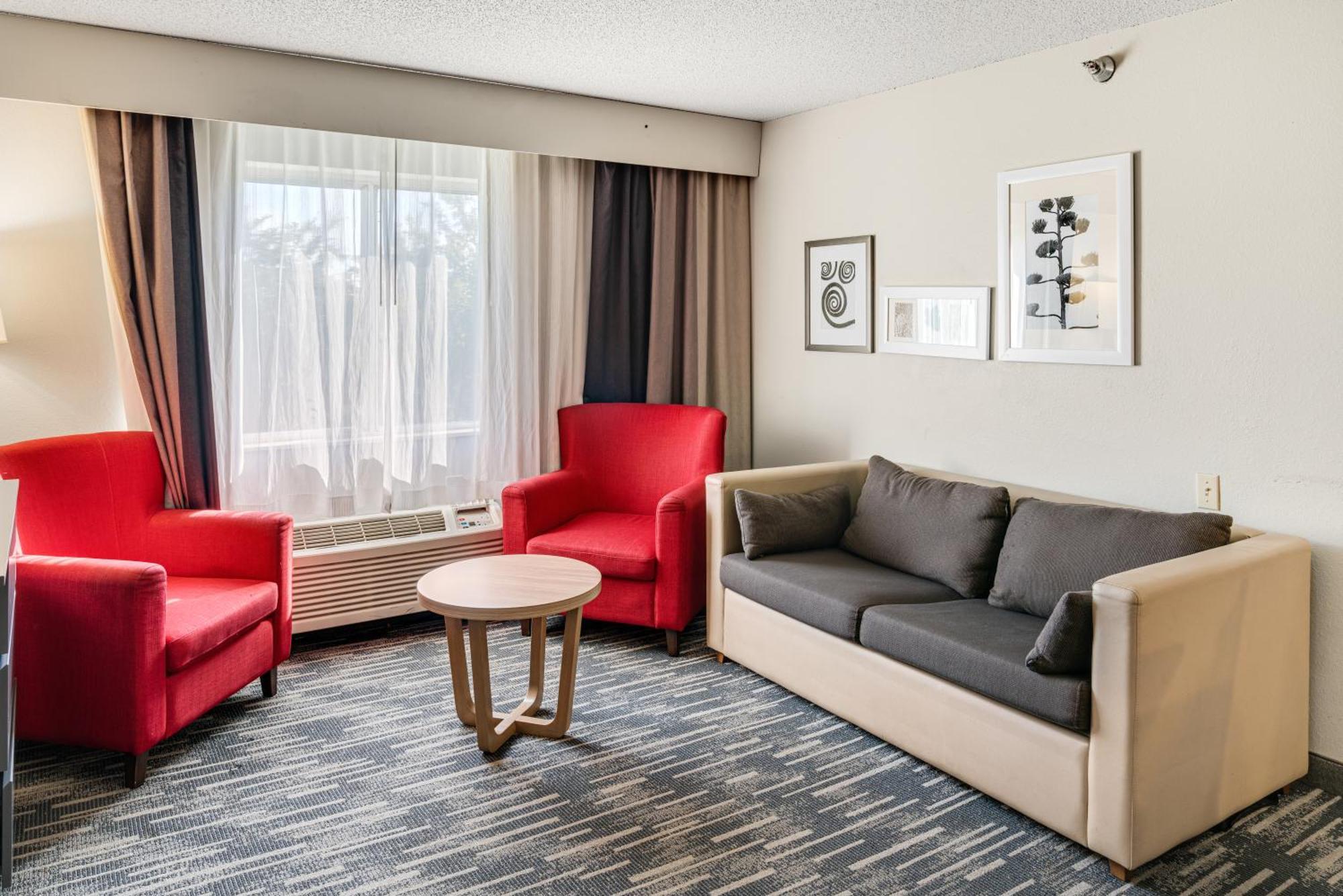 Country Inn & Suites By Radisson, Брукингс Экстерьер фото